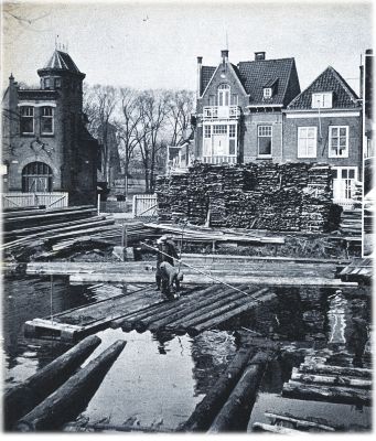 Klik voor de volgende foto