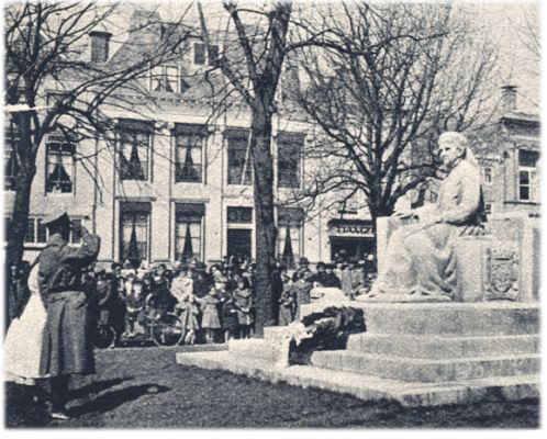 Klik voor de volgende foto