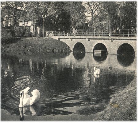 Klik voor de volgende foto