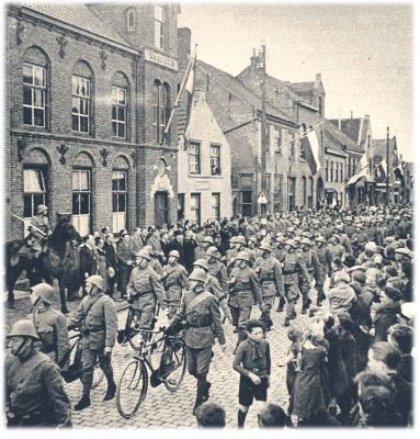 Klik voor de volgende foto