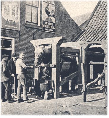 Klik voor de volgende foto
