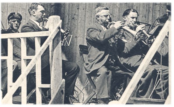 Klik voor de volgende foto