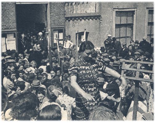 Klik voor de volgende foto