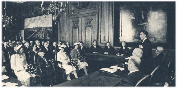 Klik voor de volgende foto