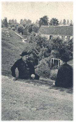 Klik voor de volgende foto