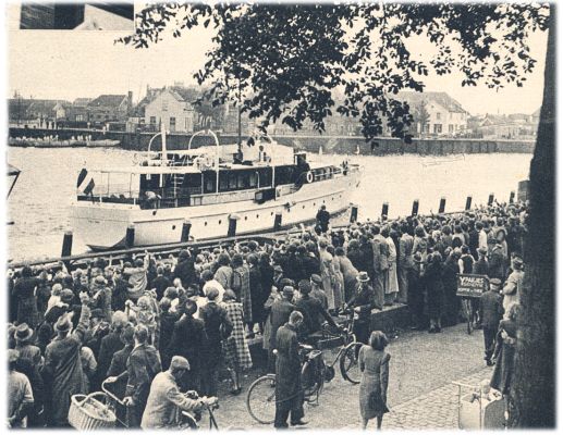 Klik voor de volgende foto
