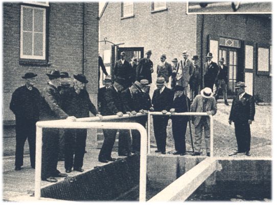 Klik voor de volgende foto