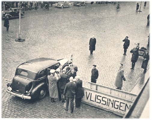 Klik voor de volgende foto