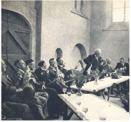Klik voor de volgende foto