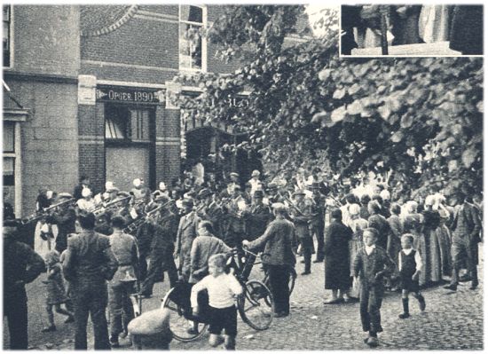Klik voor de volgende foto