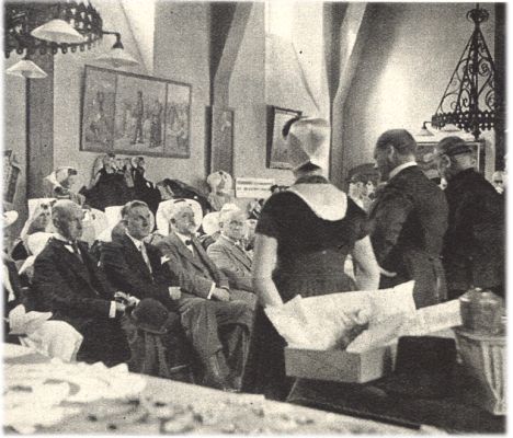 Klik voor de volgende foto