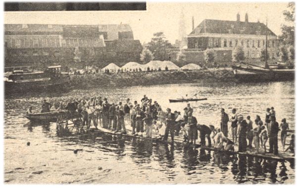 Klik voor de volgende foto
