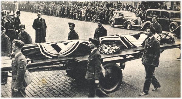 Klik voor de volgende foto