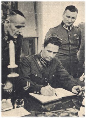 Klik voor de volgende foto