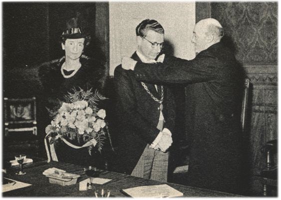Klik voor de volgende foto