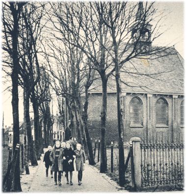 Klik voor de volgende foto