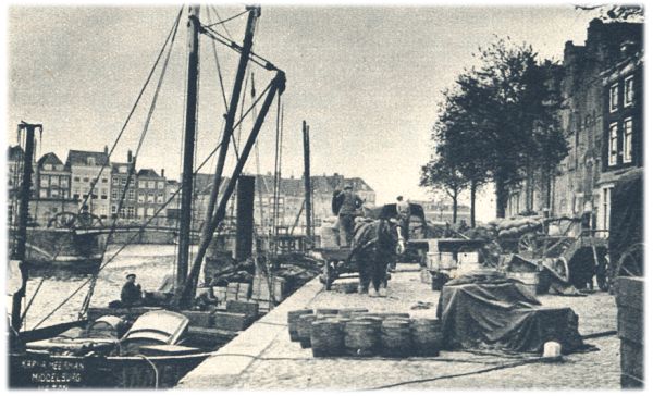 Klik voor de volgende foto