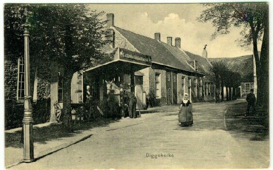 Klik voor de volgende foto