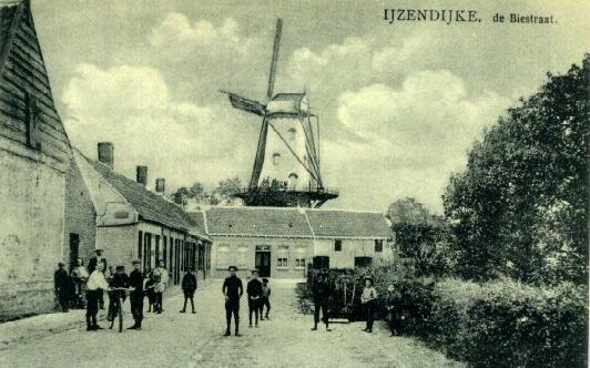 Klik voor de volgende foto
