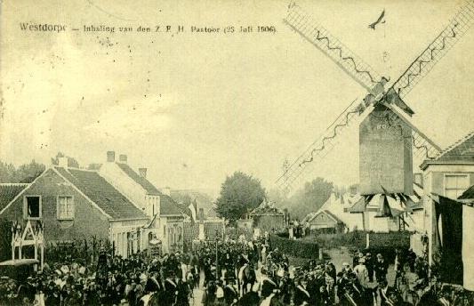 Klik voor de volgende foto
