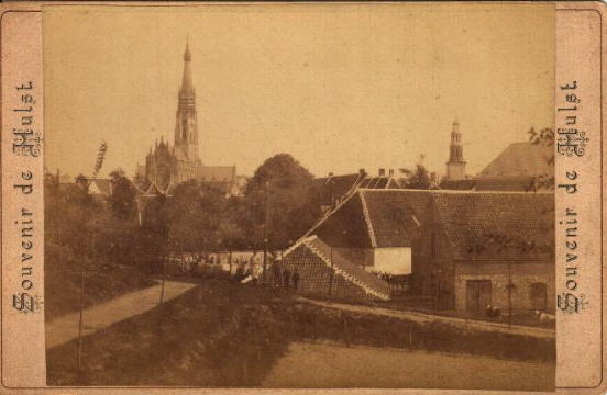 Klik voor de volgende foto