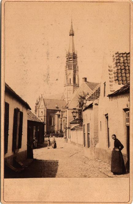 Klik voor de volgende foto