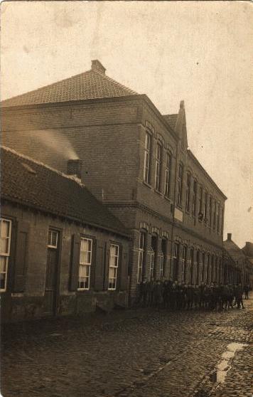 Klik voor de volgende foto