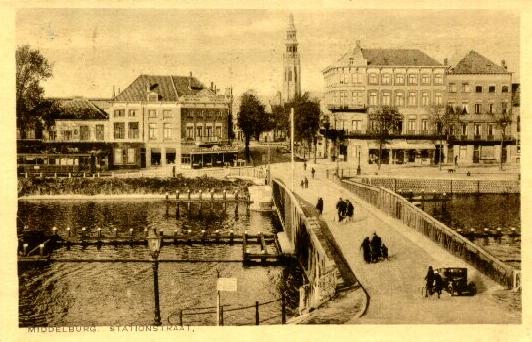 Klik voor de volgende foto