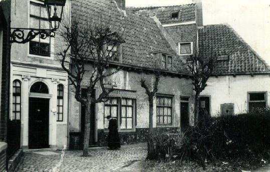 Klik voor de volgende foto