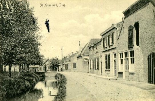 Klik voor de volgende foto