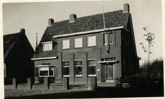 Klik voor de volgende foto