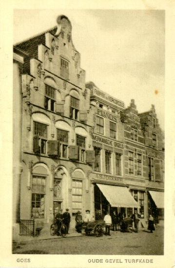 Klik voor de volgende foto