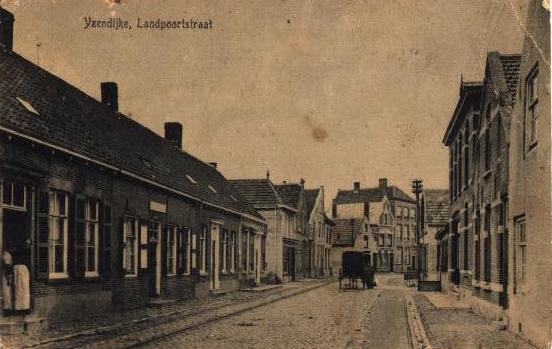 Klik voor de volgende foto